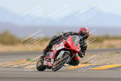 media/Jan-15-2023-SoCal Trackdays (Sun) [[c1237a034a]]/Turn 15 (1pm)/